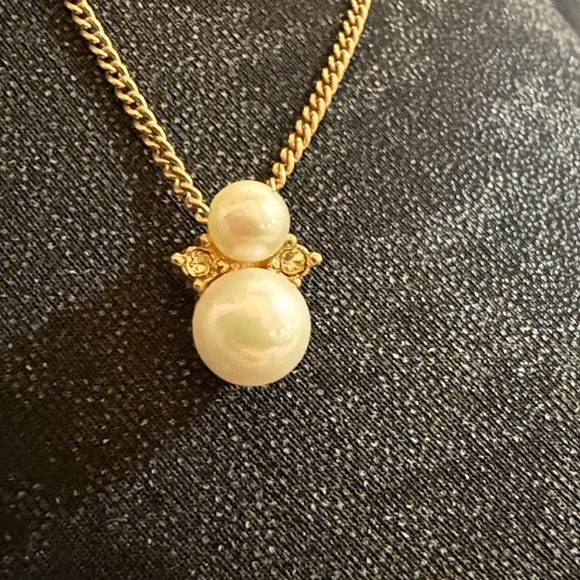 Christian Dior Pearl and Gold Pendant - Picture 2 of 6